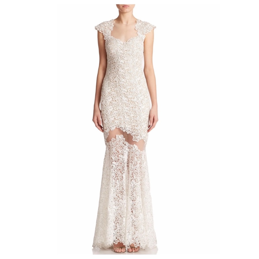 Mignon Cap-Sleeve Lace Gown